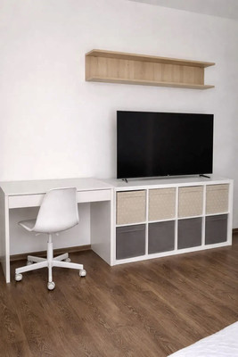 Продам двухкомнатную (2-комн.) квартиру, Югорская ул, 11, Ханты-Мансийск г