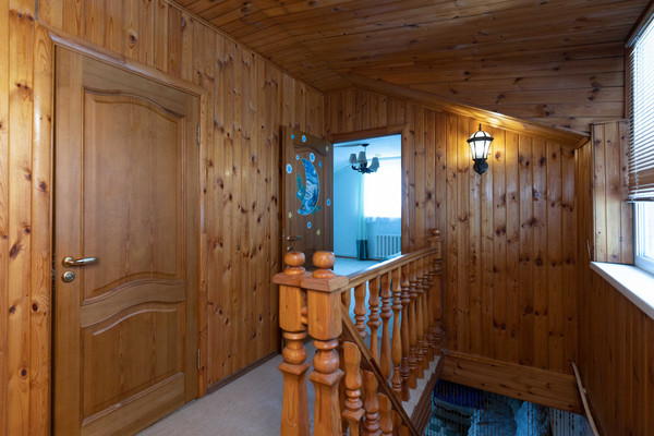 Продам дом, Гагарина ул, 273, Ханты-Мансийск г, 0 км от города