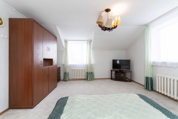 Продам дом, Гагарина ул, 273, Ханты-Мансийск г, 0 км от города