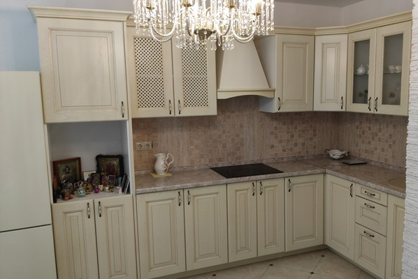 Продам трехкомнатную (3-комн.) квартиру, Молодежная ул, 7к1, Химки г