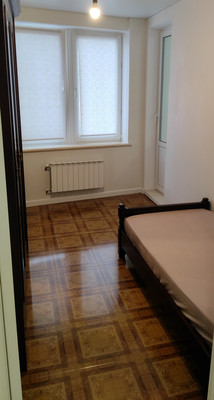 Продам трехкомнатную (3-комн.) квартиру, Молодежная ул, 7к1, Химки г