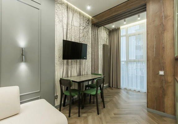 Продам двухкомнатную (2-комн.) квартиру, Аэропортовская ул, 25, Казань г