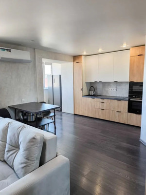 Продам однокомнатную (1-комн.) квартиру, Королева ул, 14а, Зеленодольск г