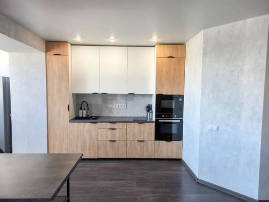 Продам однокомнатную (1-комн.) квартиру, Королева ул, 14а, Зеленодольск г