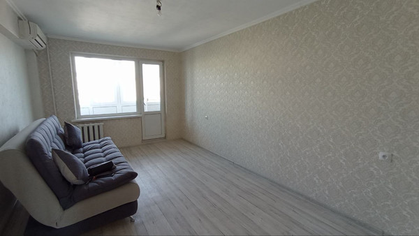 Продам трехкомнатную (3-комн.) квартиру, Коммунистическая ул, 36, Кропоткин г