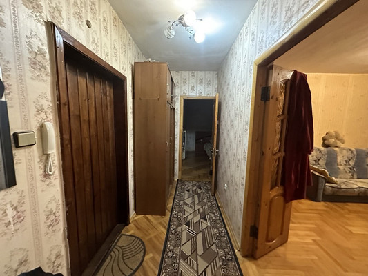 Продам двухкомнатную (2-комн.) квартиру, Красная ул, 260, Кропоткин г