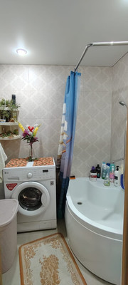 Продам трехкомнатную (3-комн.) квартиру, Западный мкр, 13, Гулькевичи г