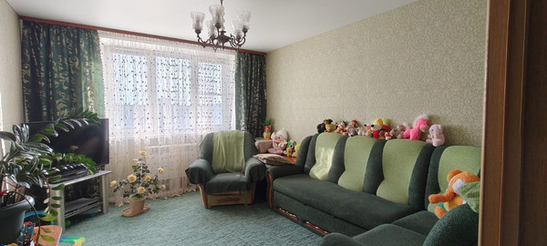 Продам трехкомнатную (3-комн.) квартиру, Западный мкр, 13, Гулькевичи г