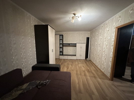 Продам двухкомнатную (2-комн.) квартиру, Гоголя ул, 166, Кропоткин г