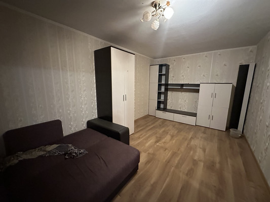 Продам двухкомнатную (2-комн.) квартиру, Гоголя ул, 166, Кропоткин г