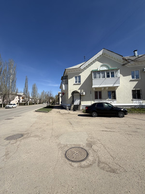 Продам трехкомнатную (3-комн.) квартиру, Кувыкина ул, 10, Октябрьский г