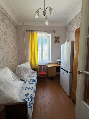 Продам трехкомнатную (3-комн.) квартиру, Кувыкина ул, 10, Октябрьский г