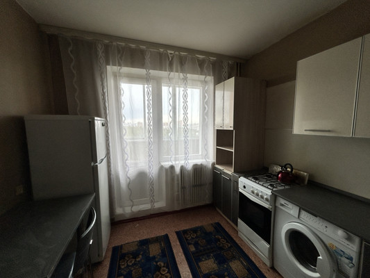 Сдам однокомнатную (1-комн.) квартиру, 9 Января ул, 304Б, Воронеж г