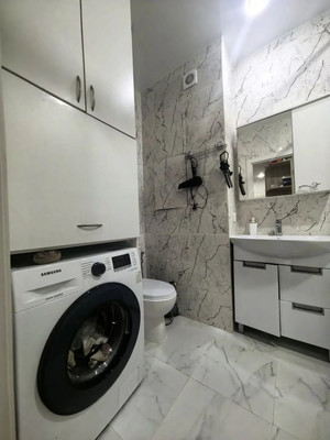 Продам двухкомнатную (2-комн.) квартиру, Центральный (Купелинка мкр) кв-л, 1, Сапроново д