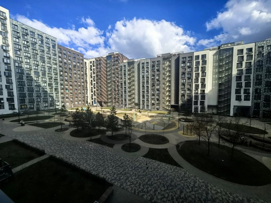 Продам двухкомнатную (2-комн.) квартиру, Центральный (Купелинка мкр) кв-л, 1, Сапроново д