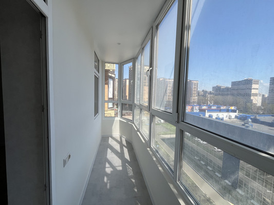 Продам однокомнатную (1-комн.) квартиру, им. Григория Булгакова ул, 8к1, Краснодар г