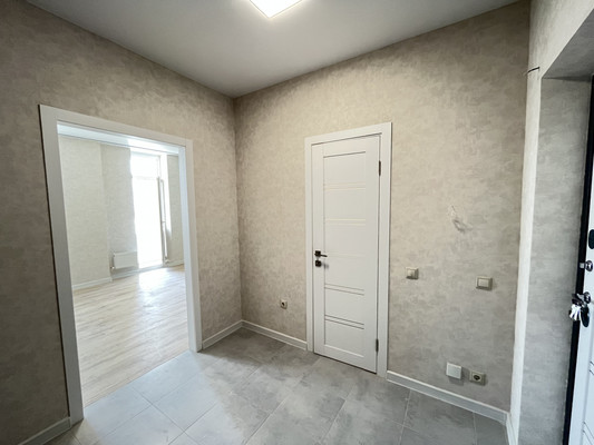 Продам однокомнатную (1-комн.) квартиру, им. Григория Булгакова ул, 8к1, Краснодар г