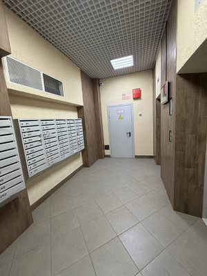 Продам двухкомнатную (2-комн.) квартиру, Академика Лаврентьева ул, 11, Казань г