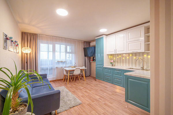 Продам двухкомнатную (2-комн.) квартиру, Кисловодская ул, 12, Пермь г