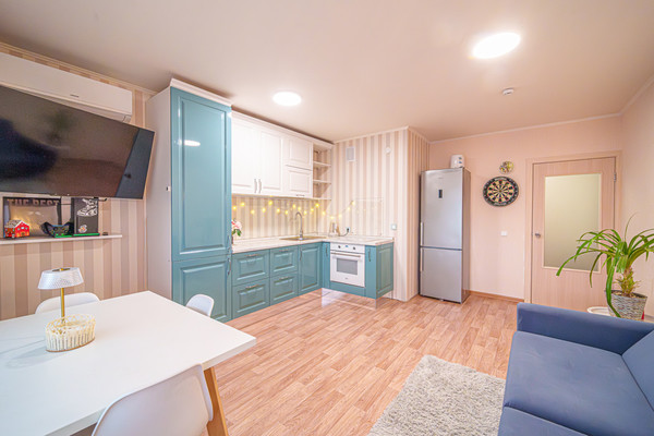 Продам двухкомнатную (2-комн.) квартиру, Кисловодская ул, 12, Пермь г