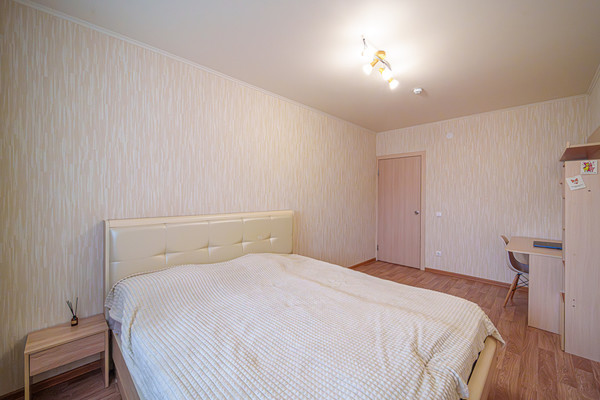 Продам двухкомнатную (2-комн.) квартиру, Кисловодская ул, 12, Пермь г