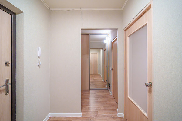 Продам двухкомнатную (2-комн.) квартиру, Кисловодская ул, 12, Пермь г