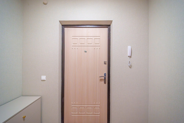 Продам двухкомнатную (2-комн.) квартиру, Кисловодская ул, 12, Пермь г