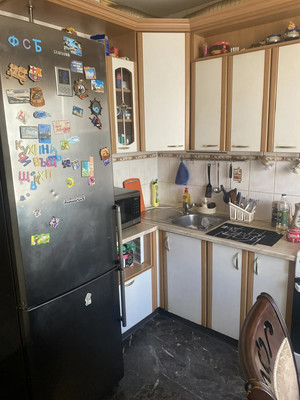 Продам трехкомнатную (3-комн.) квартиру, Генерала Толстикова ул, 19, Калининград г