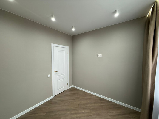 Продам однокомнатную (1-комн.) квартиру, им. Мурата Ахеджака ул, 12к4, Краснодар г