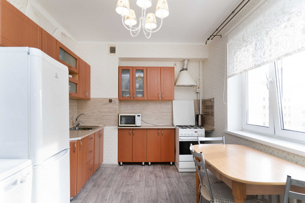 Продам однокомнатную (1-комн.) квартиру, Энгельса ул, 58, Ханты-Мансийск г