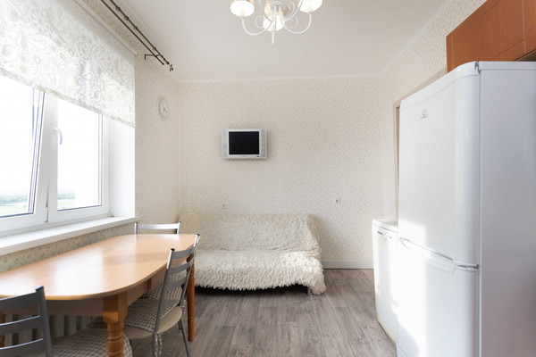 Продам однокомнатную (1-комн.) квартиру, Энгельса ул, 58, Ханты-Мансийск г