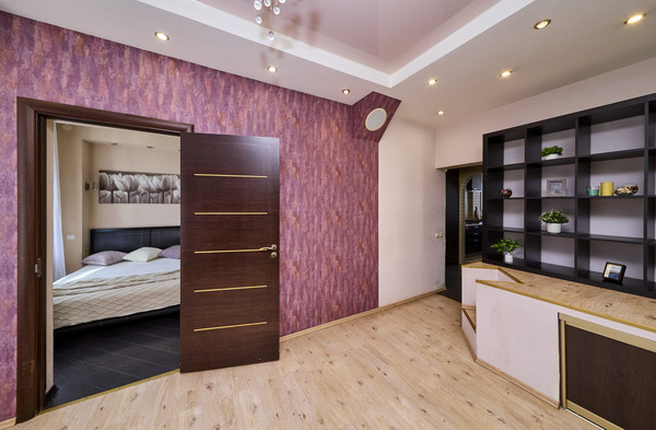 Продам трехкомнатную (3-комн.) квартиру, Центральная ул, 10А, Металлострой п