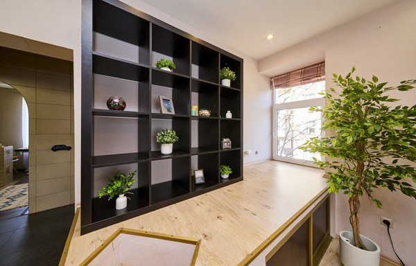 Продам трехкомнатную (3-комн.) квартиру, Центральная ул, 10А, Металлострой п