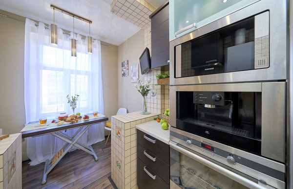 Продам трехкомнатную (3-комн.) квартиру, Центральная ул, 10А, Металлострой п