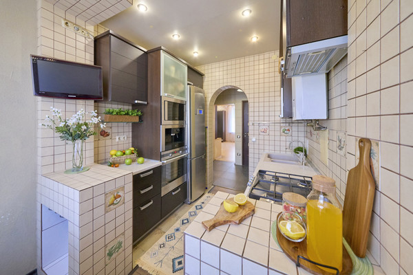 Продам трехкомнатную (3-комн.) квартиру, Центральная ул, 10А, Металлострой п