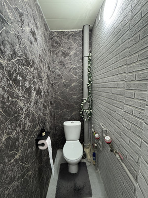 Продам двухкомнатную (2-комн.) квартиру, 1 мкр, 41, Кропоткин г