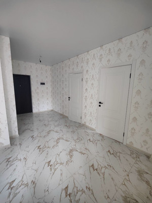 Продам двухкомнатную (2-комн.) квартиру, Западный Обход ул, 39/2к7, Краснодар г