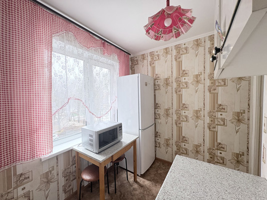 Продам однокомнатную (1-комн.) квартиру, Юлиуса Фучика ул, 58, Казань г