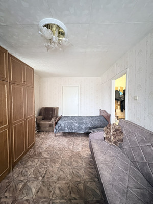 Продам однокомнатную (1-комн.) квартиру, Юлиуса Фучика ул, 58, Казань г