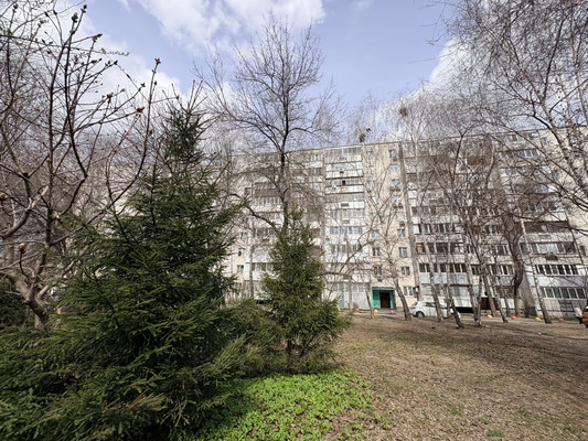 Продам однокомнатную (1-комн.) квартиру, Юлиуса Фучика ул, 58, Казань г