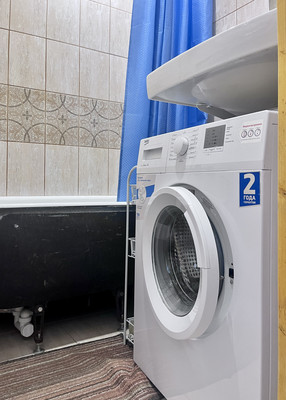 Сдам трехкомнатную (3-комн.) квартиру, Пролетарская ул, 60, Колпино г