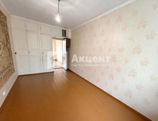 Продам двухкомнатную (2-комн.) квартиру, Колесанова ул, 7, Иваново г