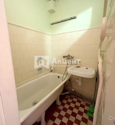 Продам двухкомнатную (2-комн.) квартиру, Колесанова ул, 7, Иваново г