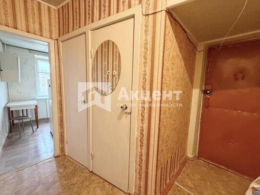 Продам двухкомнатную (2-комн.) квартиру, Колесанова ул, 7, Иваново г