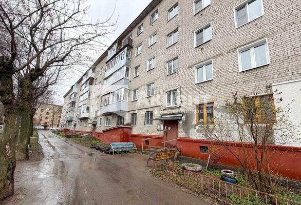 Продам двухкомнатную (2-комн.) квартиру, Колесанова ул, 7, Иваново г