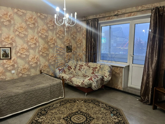 Сдам однокомнатную (1-комн.) квартиру, Карла Маркса ул, 19, Красноярск г