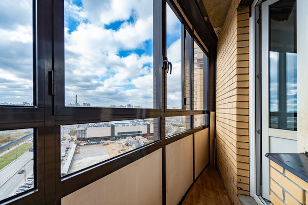 Продам однокомнатную (1-комн.) квартиру, Фёдора Абрамова ул, 4а, Парголово п