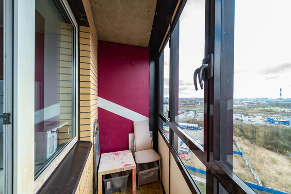 Продам однокомнатную (1-комн.) квартиру, Фёдора Абрамова ул, 4а, Парголово п