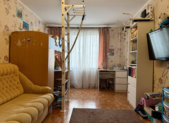 Продам двухкомнатную (2-комн.) квартиру, Чебышевская ул, 11, Петергоф г