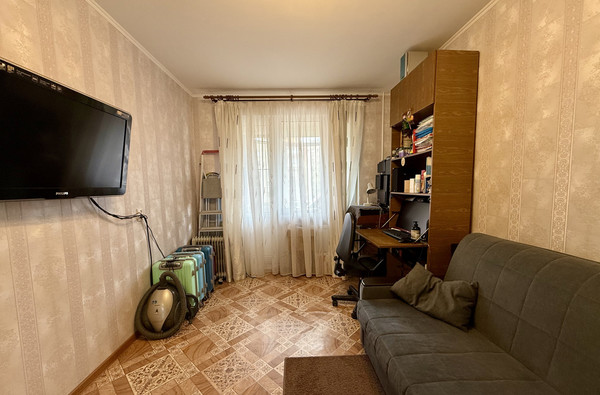 Продам двухкомнатную (2-комн.) квартиру, Чебышевская ул, 11, Петергоф г